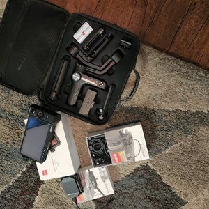 Zhiyuun Weebill S 3-Axis Handheld Gimbal Stabilizer for Mirrorless and DSLR Came